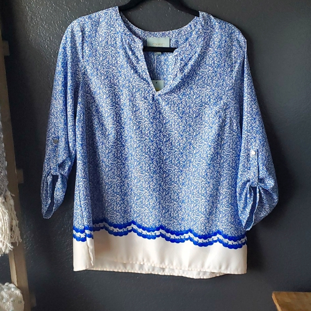 Blue 'n Ivory 3/4 Sleeve Blouse - Medium NWT